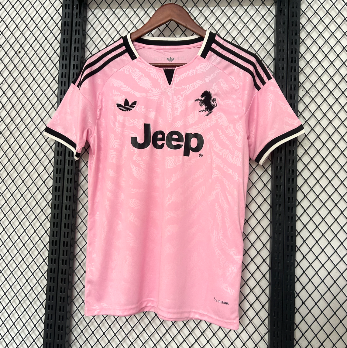 JUVENTUS 2026/2027 ROSA AUSWÄRTSTRIKOT